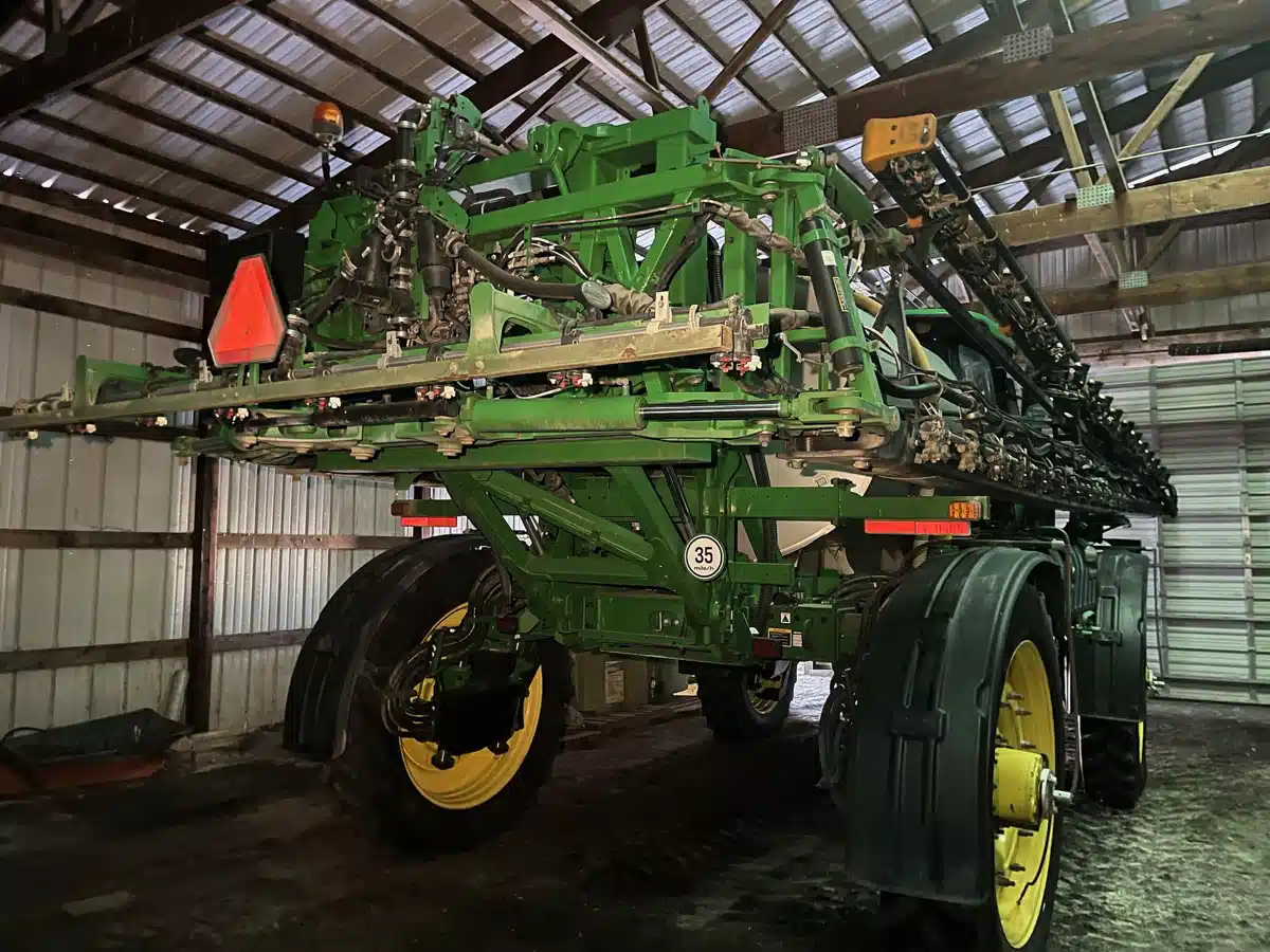 Gallery image 2 for 2020 John Deere 4060 Sprayer - Self Propelled
