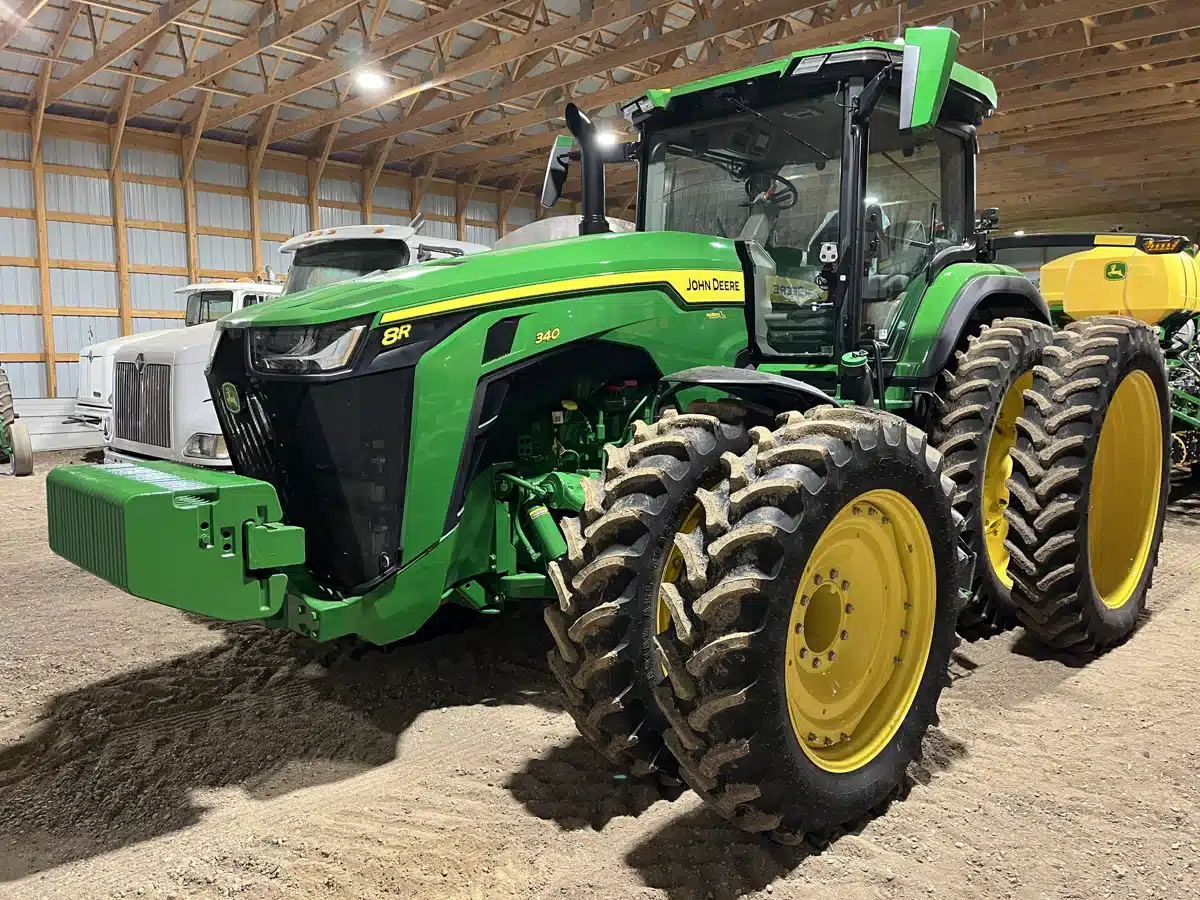 Gallery image 2 for 2024 John Deere 8R 340 Tractor