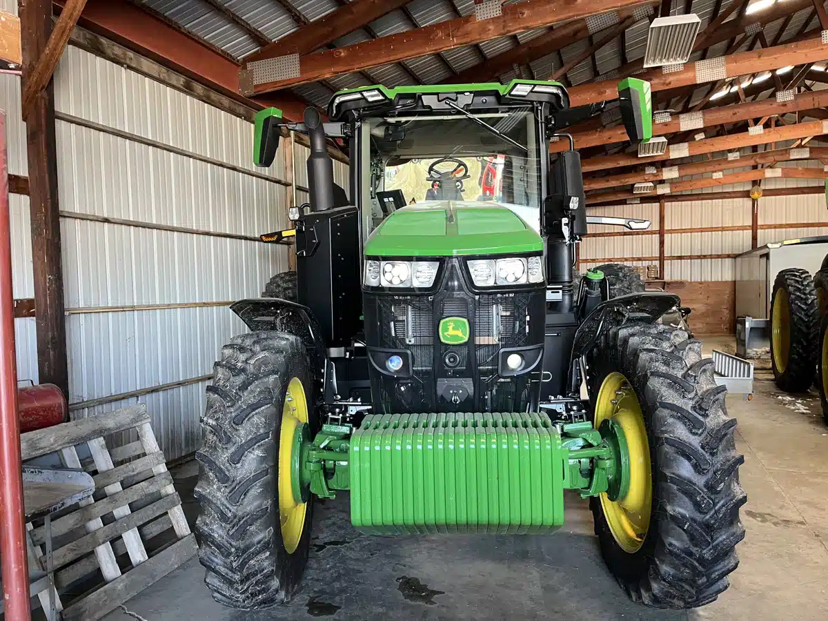 Gallery image 2 for 2024 John Deere 7R 230 Tractor