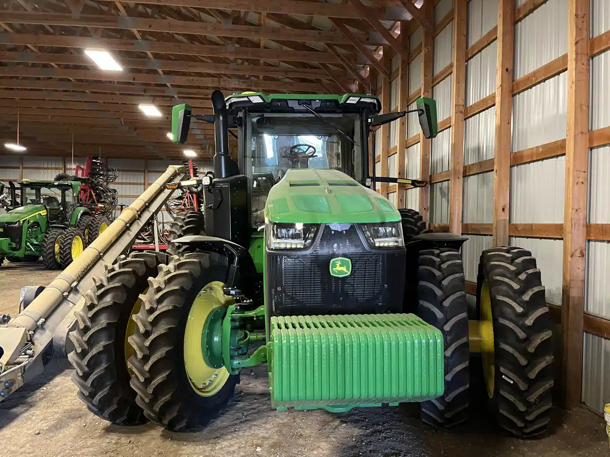 Gallery image 2 for 2024 John Deere 8R 340 Tractor