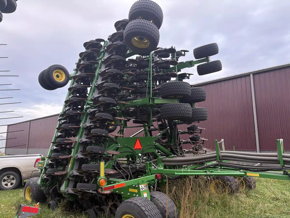 Gallery image 2 for 2019 John Deere 1890 Air Drill