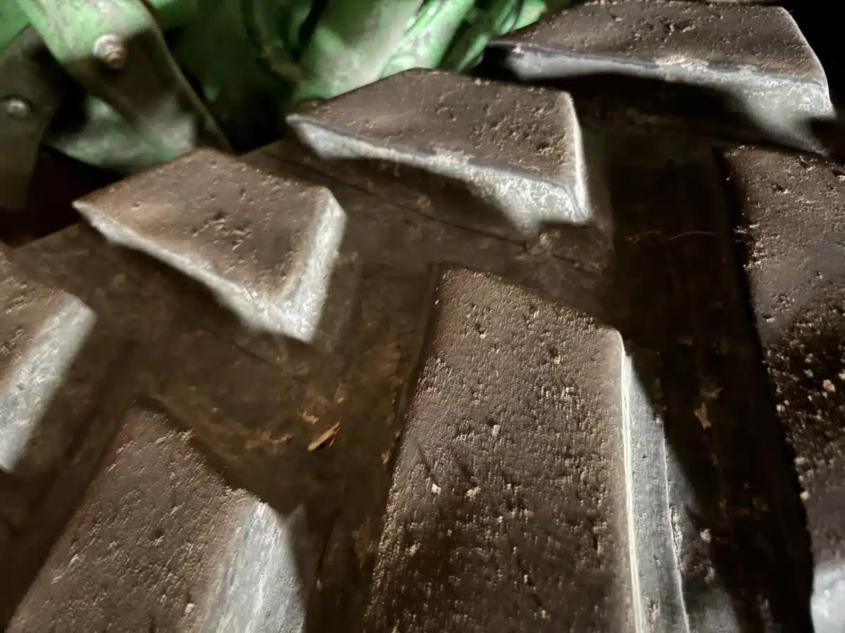 Gallery image 2 for 2024 John Deere 8R 370 Tractor