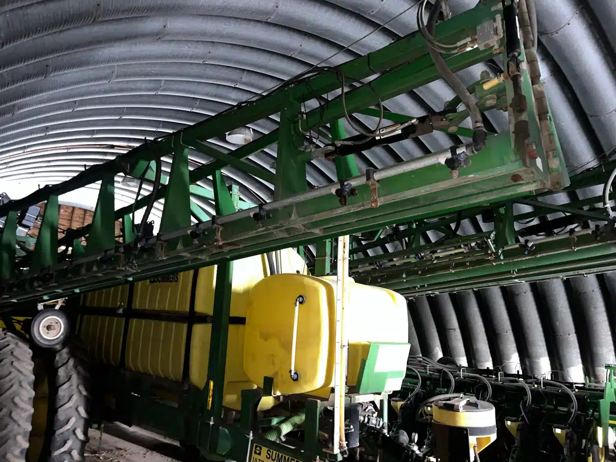 Gallery image 2 for 2009 Summers Mfg 132 Ultra Sprayer - Pull Type