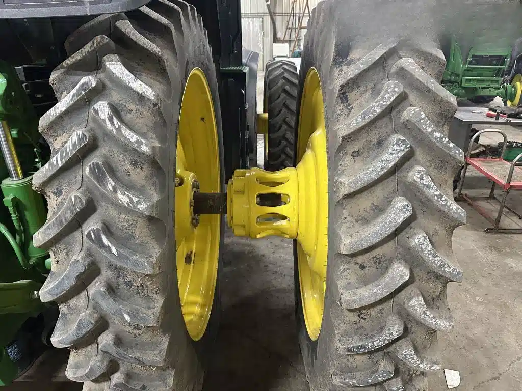 Gallery image 1 for 2025 John Deere 36 Tires