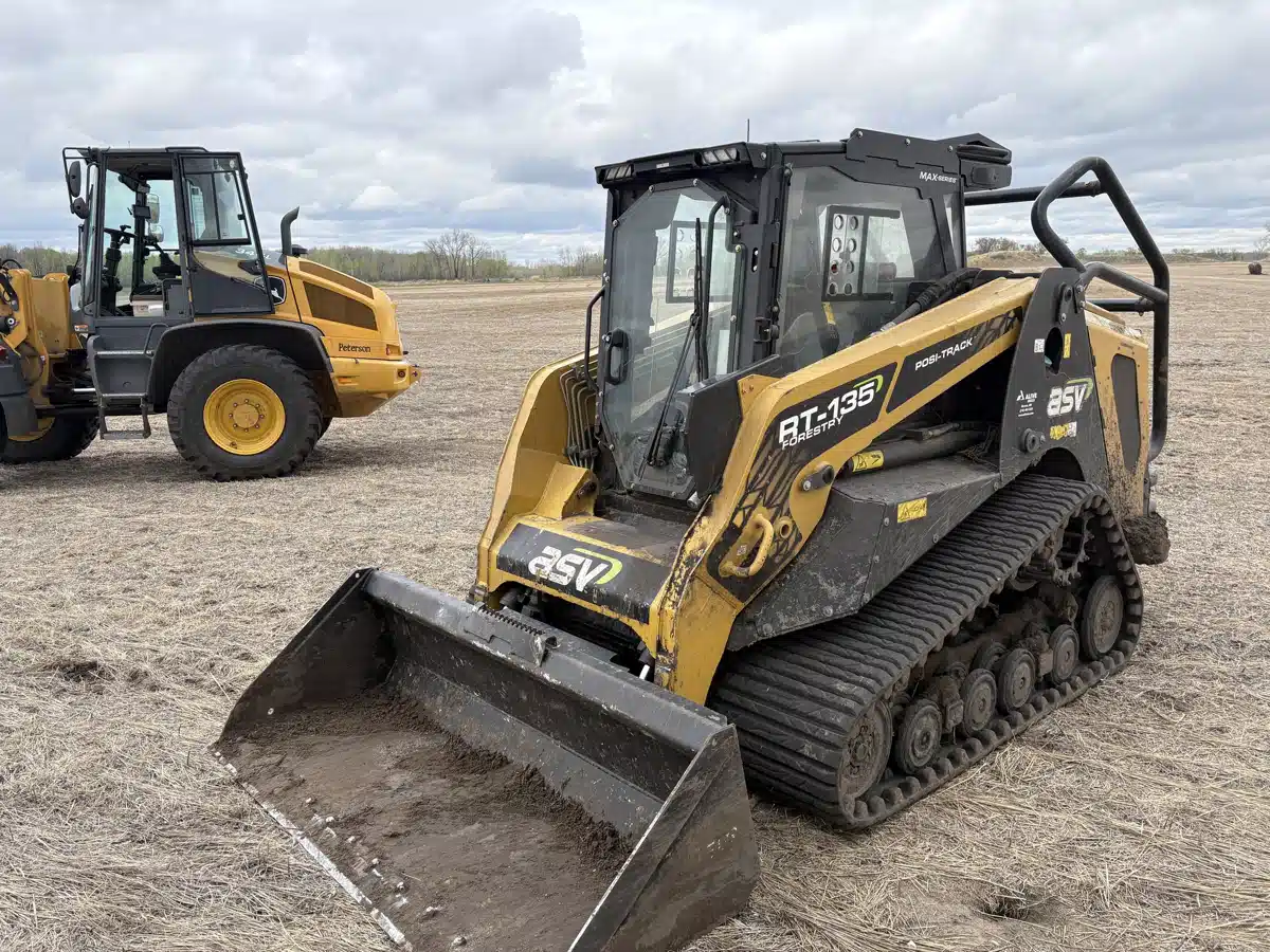 Gallery image 1 for 2022 ASV RT-135 FORESTRY Track Loader