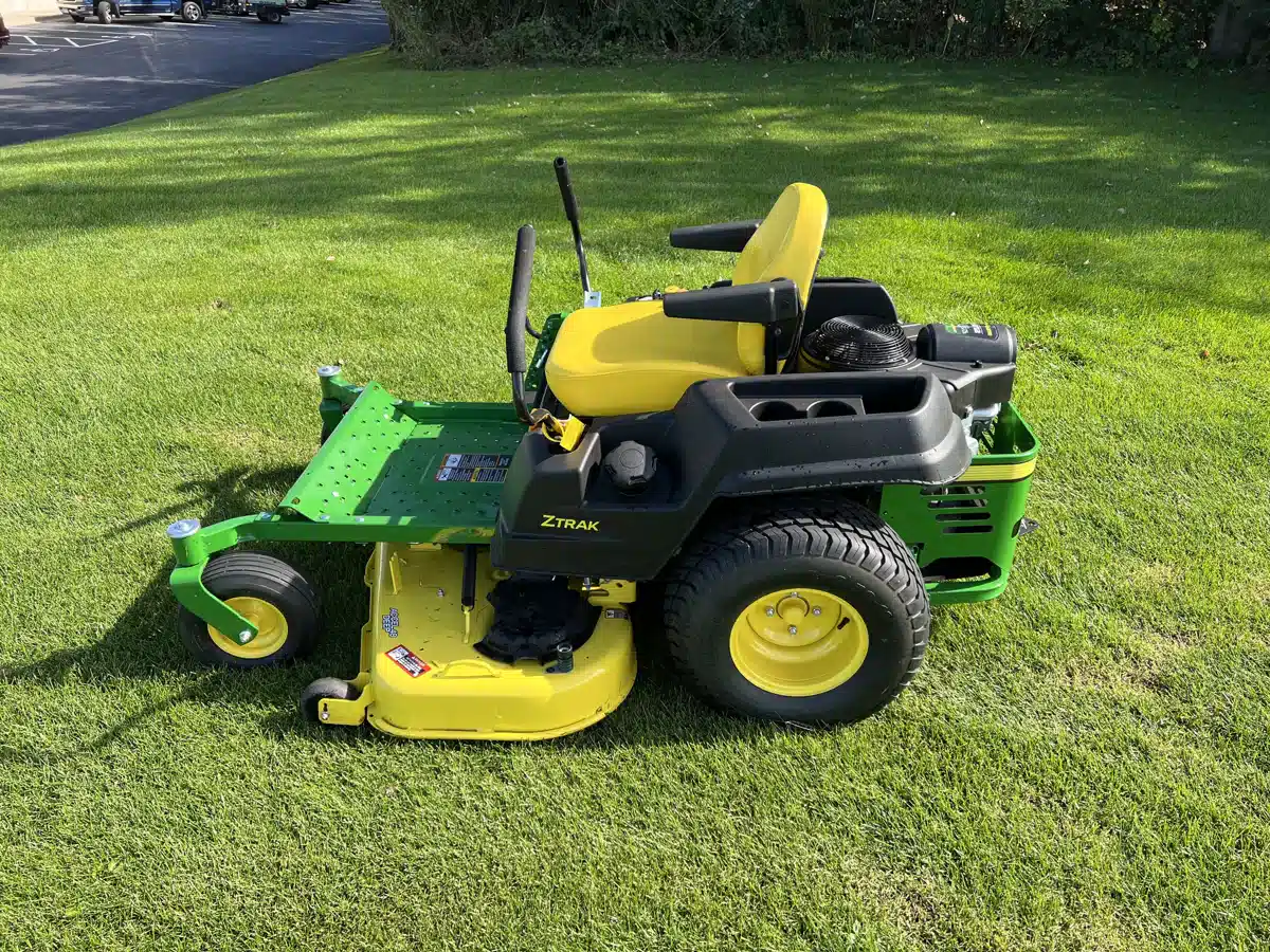 John Deere Z535M for sale in Canada USA