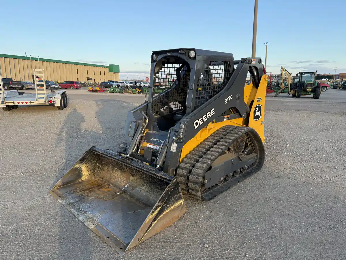 Gallery image 2 for Used 2023 John Deere 317G Track Loader