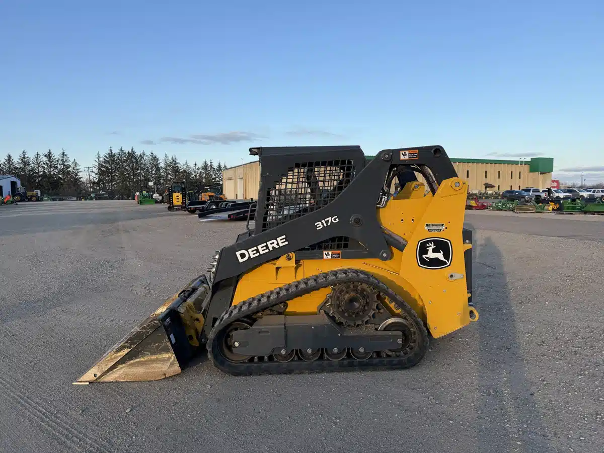Gallery image 1 for Used 2023 John Deere 317G Track Loader