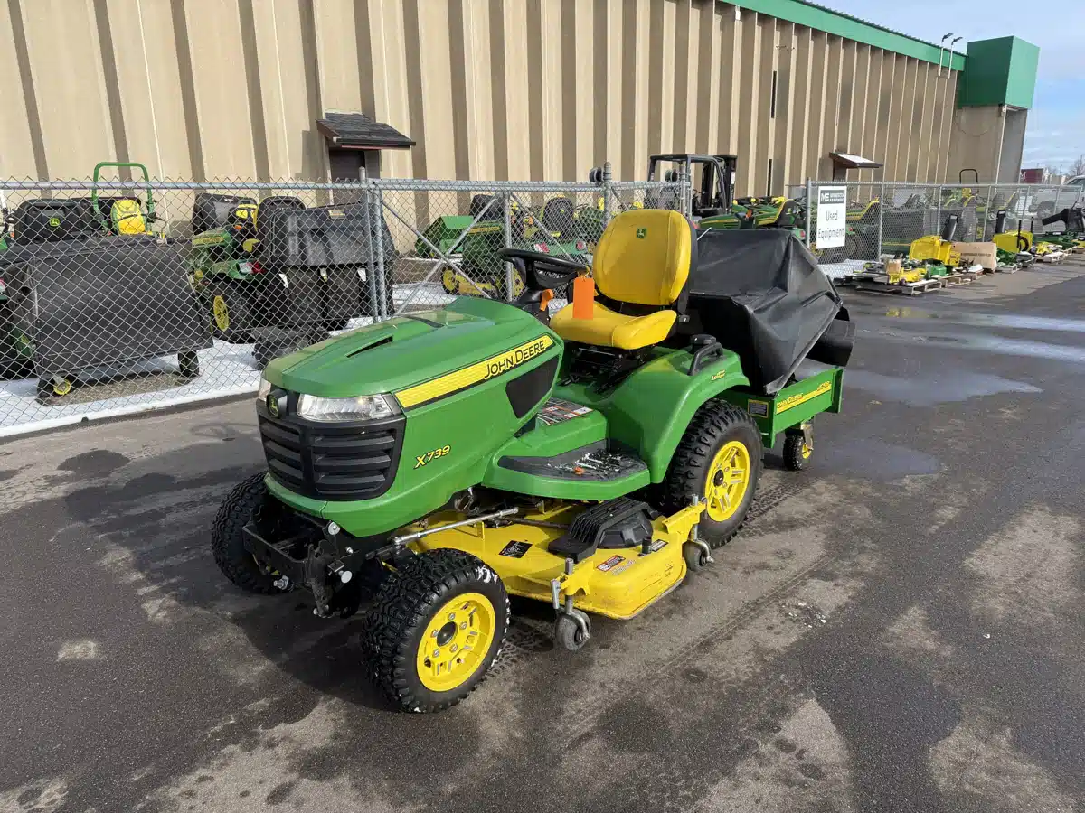 Gallery image 2 for Used 2019 John Deere X739 Lawn Tractor