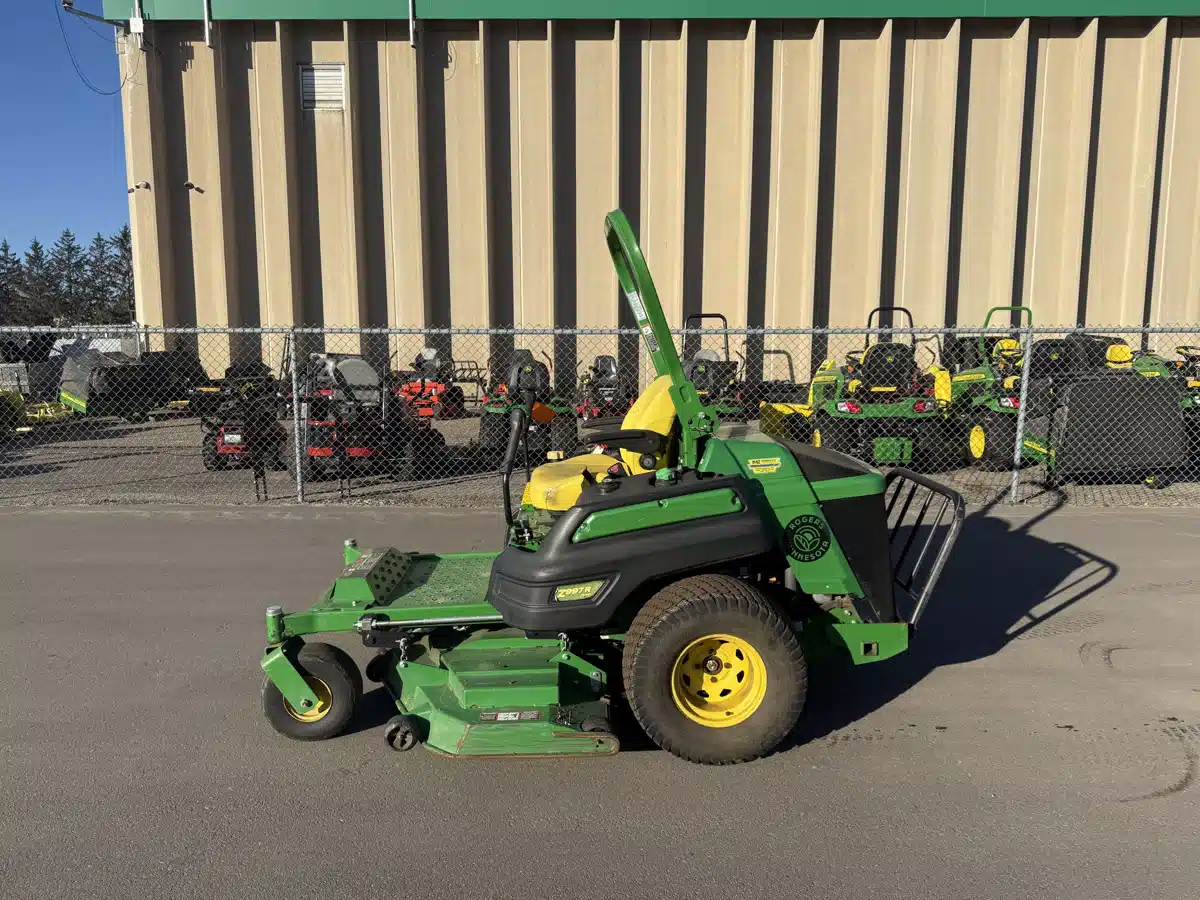 Gallery image 1 for Used 2015 John Deere Z997 Mower - Zero Turn