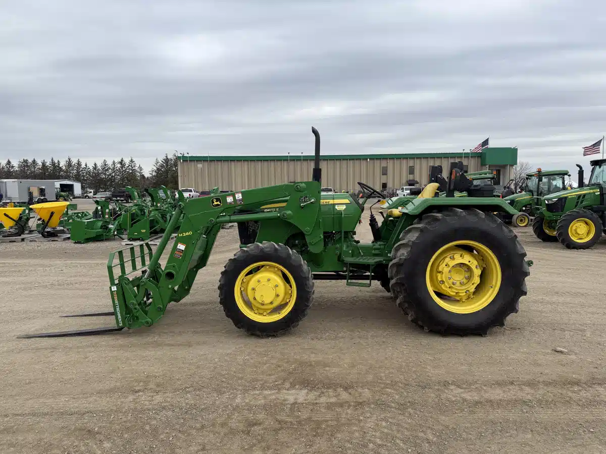 Gallery image 1 for Used 2014 John Deere 5065E Tractor