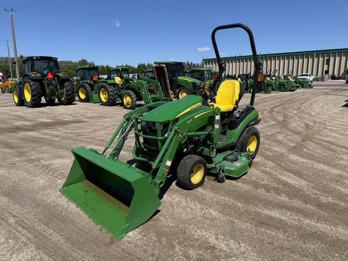 Gallery image 2 for Used 2019 John Deere 1025R Tractor