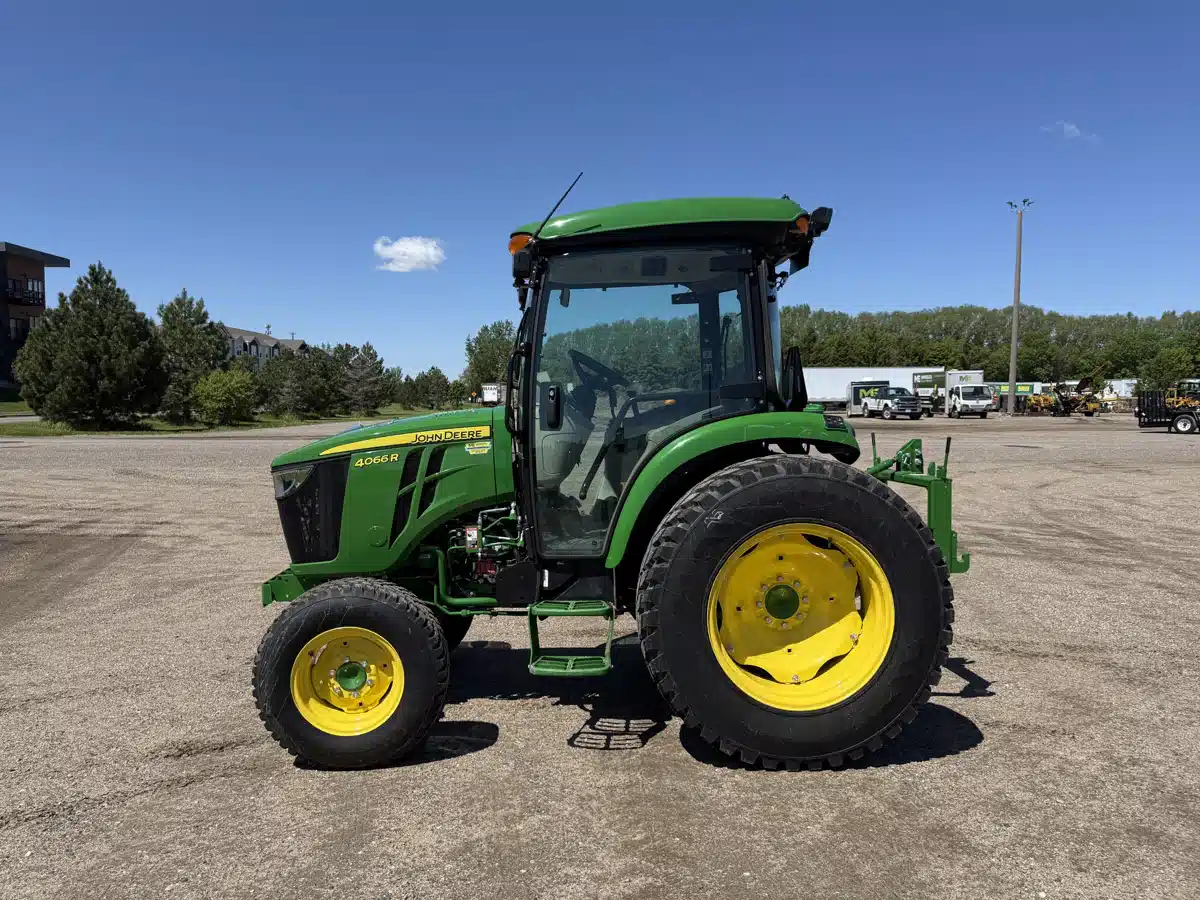 Gallery image 1 for Used 2024 John Deere 4066R Tractor