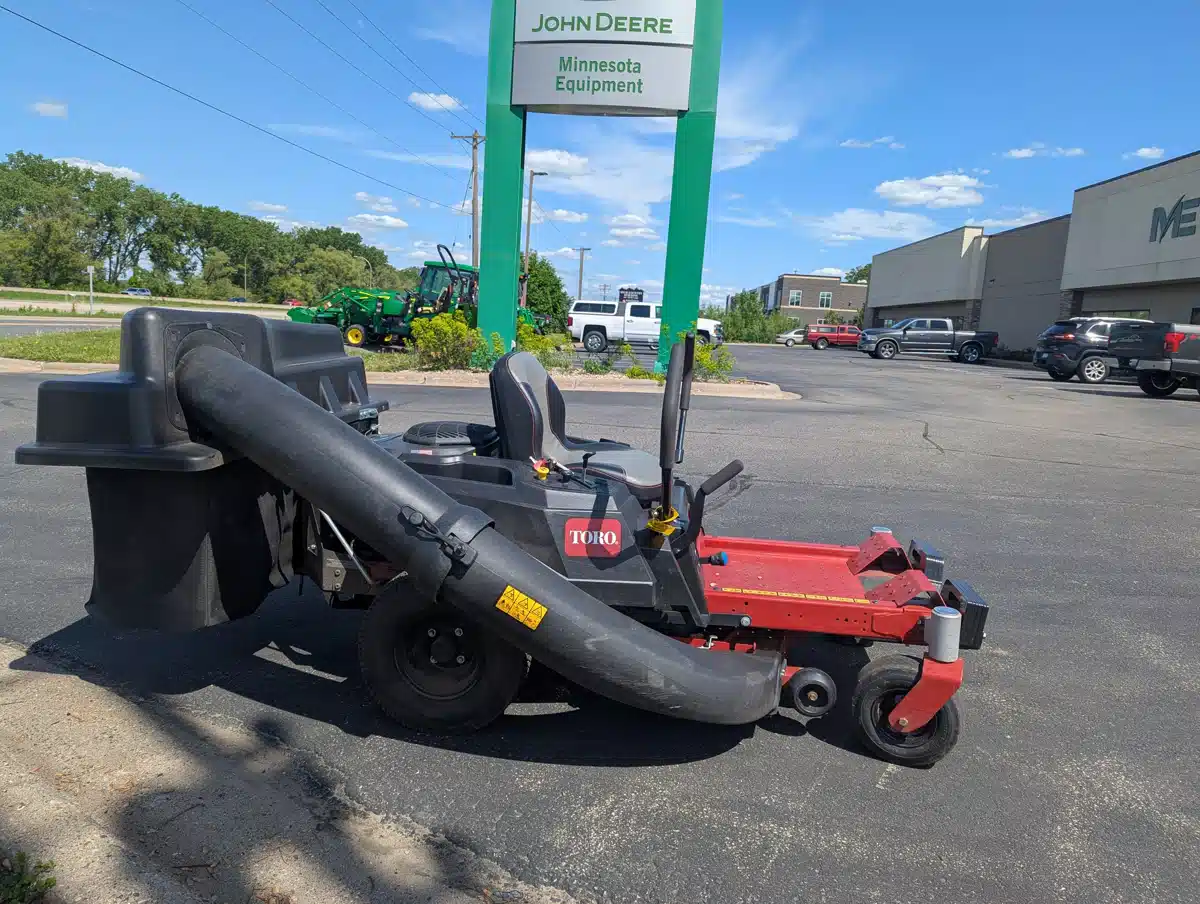 Gallery image 1 for Used 2022 Toro 77301 Timecutter 34 Mower - Zero Turn