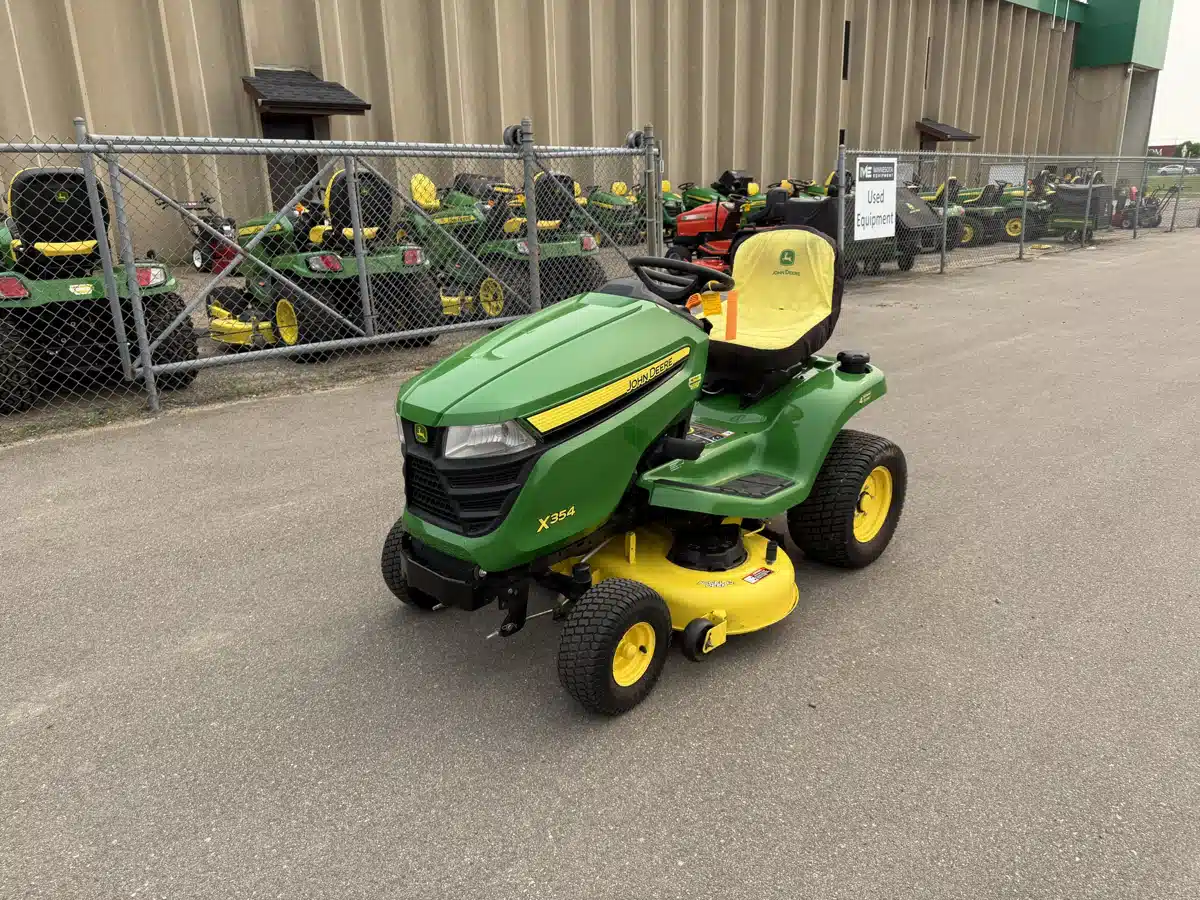 Gallery image 2 for Used 2016 John Deere X354 Lawn Tractor