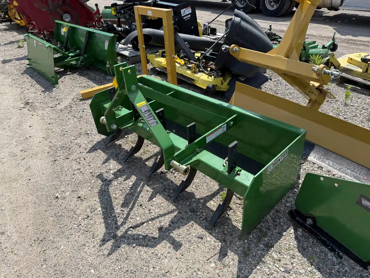 Gallery image 1 for Used 2020 Frontier BB5060L Snow Blade