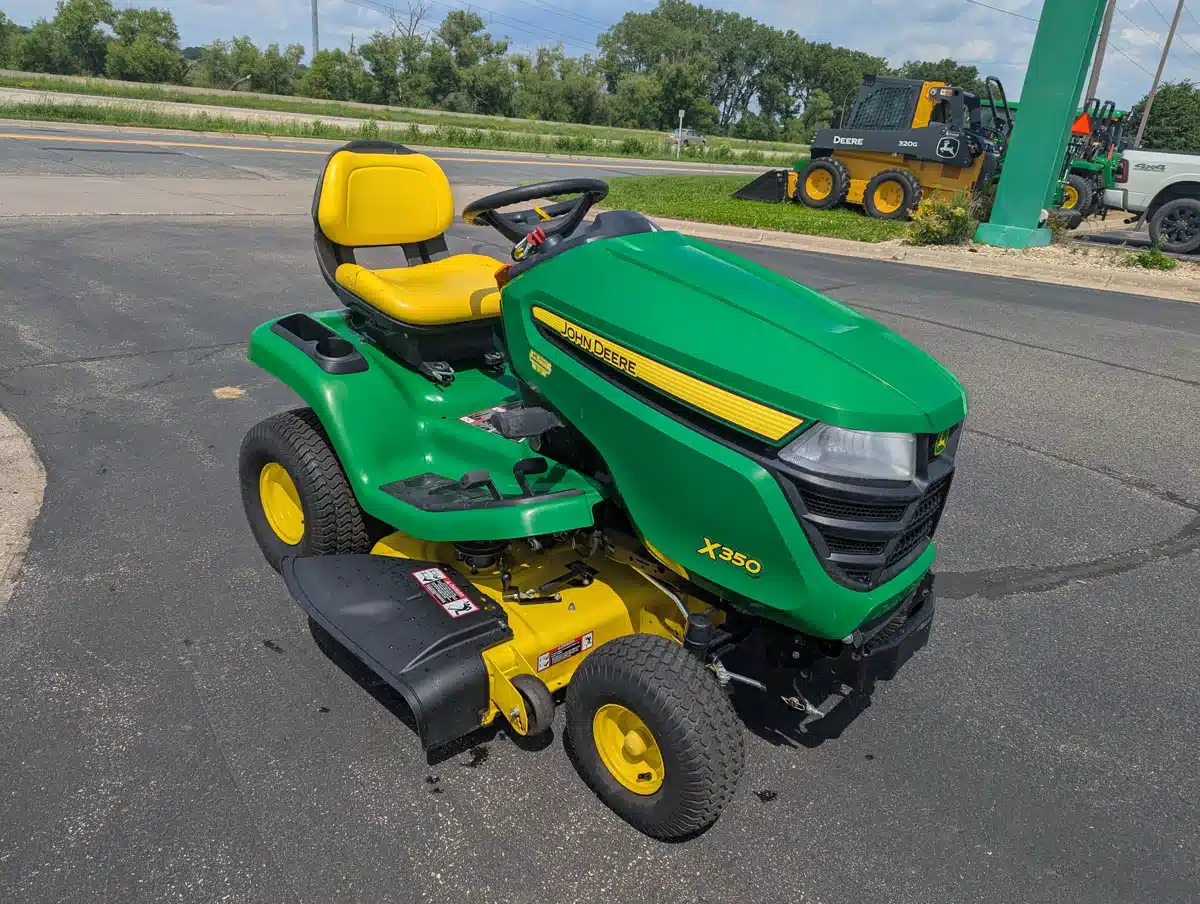Gallery image 2 for Used 2017 John Deere X350 Lawn Tractor