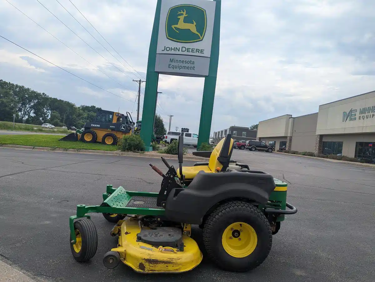 Gallery image 1 for Used 2010 John Deere Z445 Mower - Zero Turn