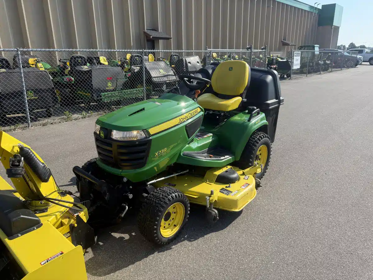 Gallery image 2 for Used 2017 John Deere X739 Lawn Tractor