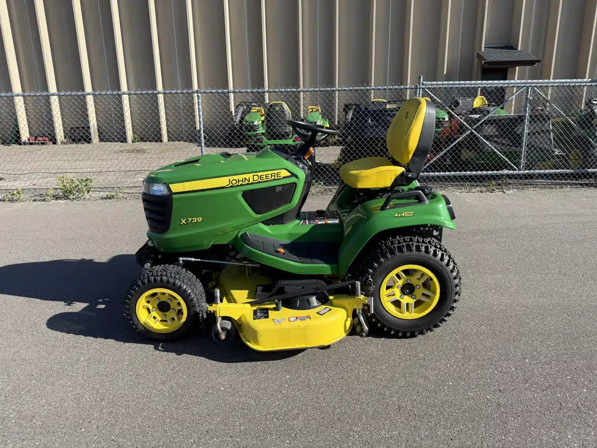 Gallery image 1 for Used 2020 John Deere X739 Lawn Tractor