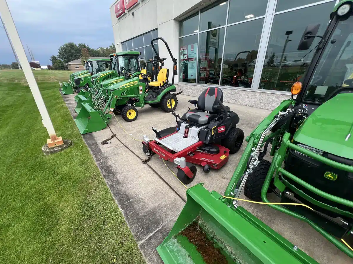 Gallery image 2 for Used 2020 Toro 75755 Mower - Zero Turn