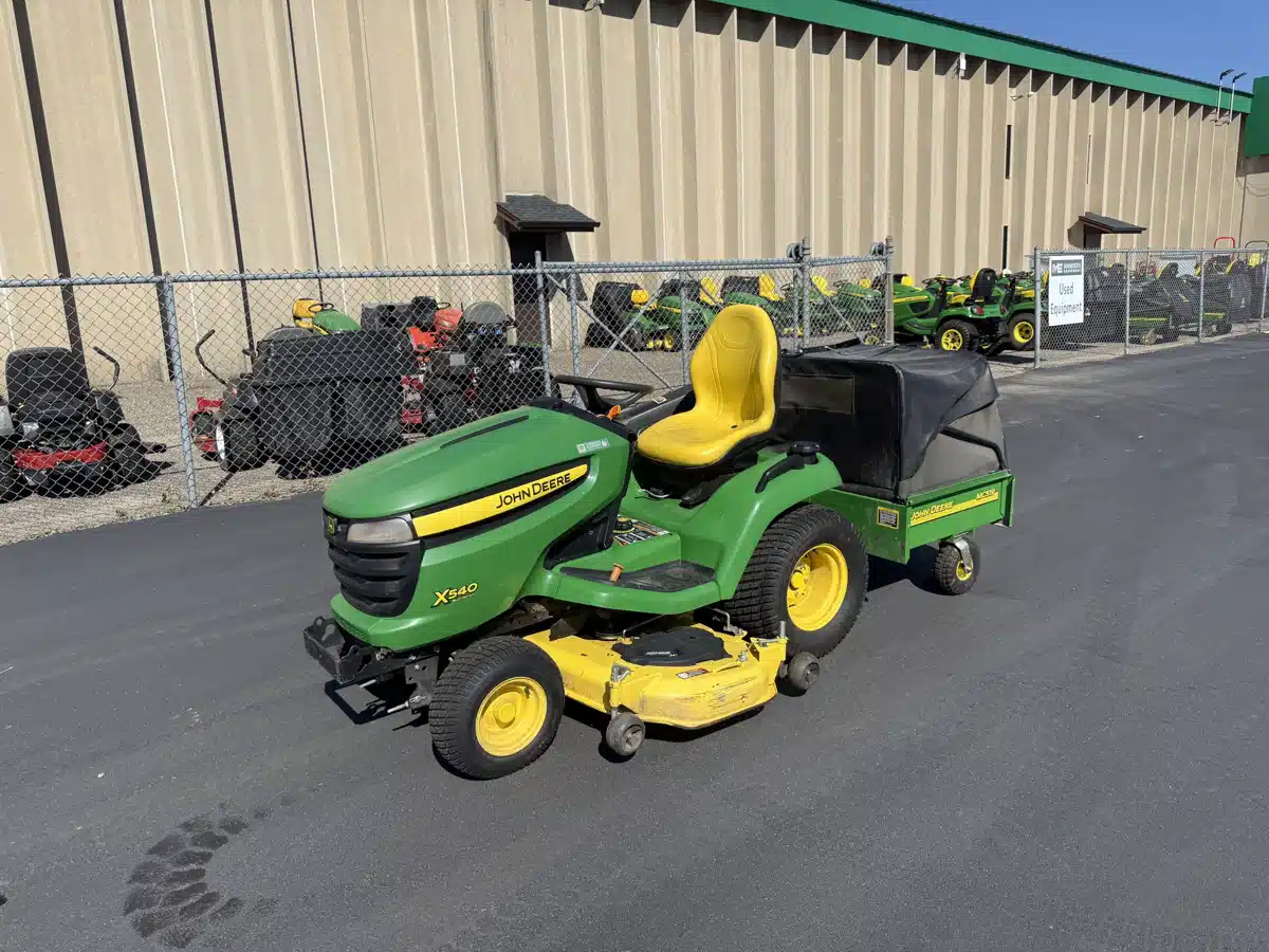 Gallery image 2 for Used 2011 John Deere X540 Lawn Tractor
