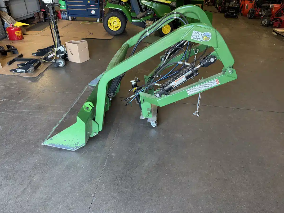 Gallery image 1 for Unspecified Little Bull Loader Tractor Loader