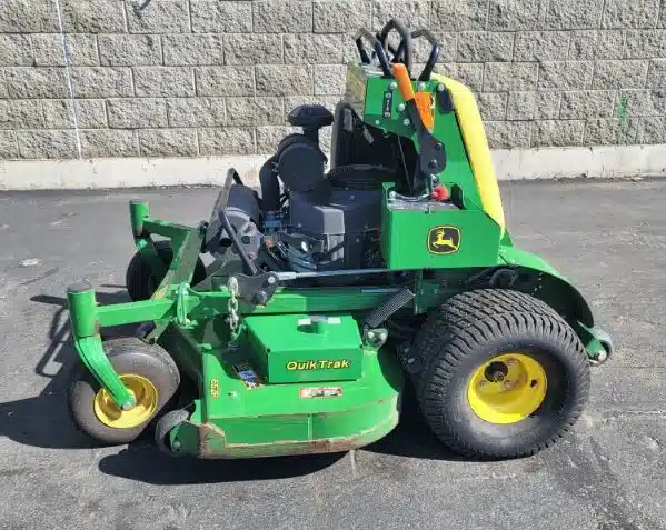 Gallery image 1 for Used 2017 John Deere 652R Mower - Zero Turn