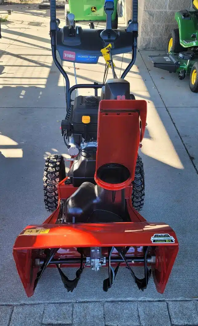 Gallery image 2 for Used 2021 Toro POWER MAX 824 OE Snow Blower