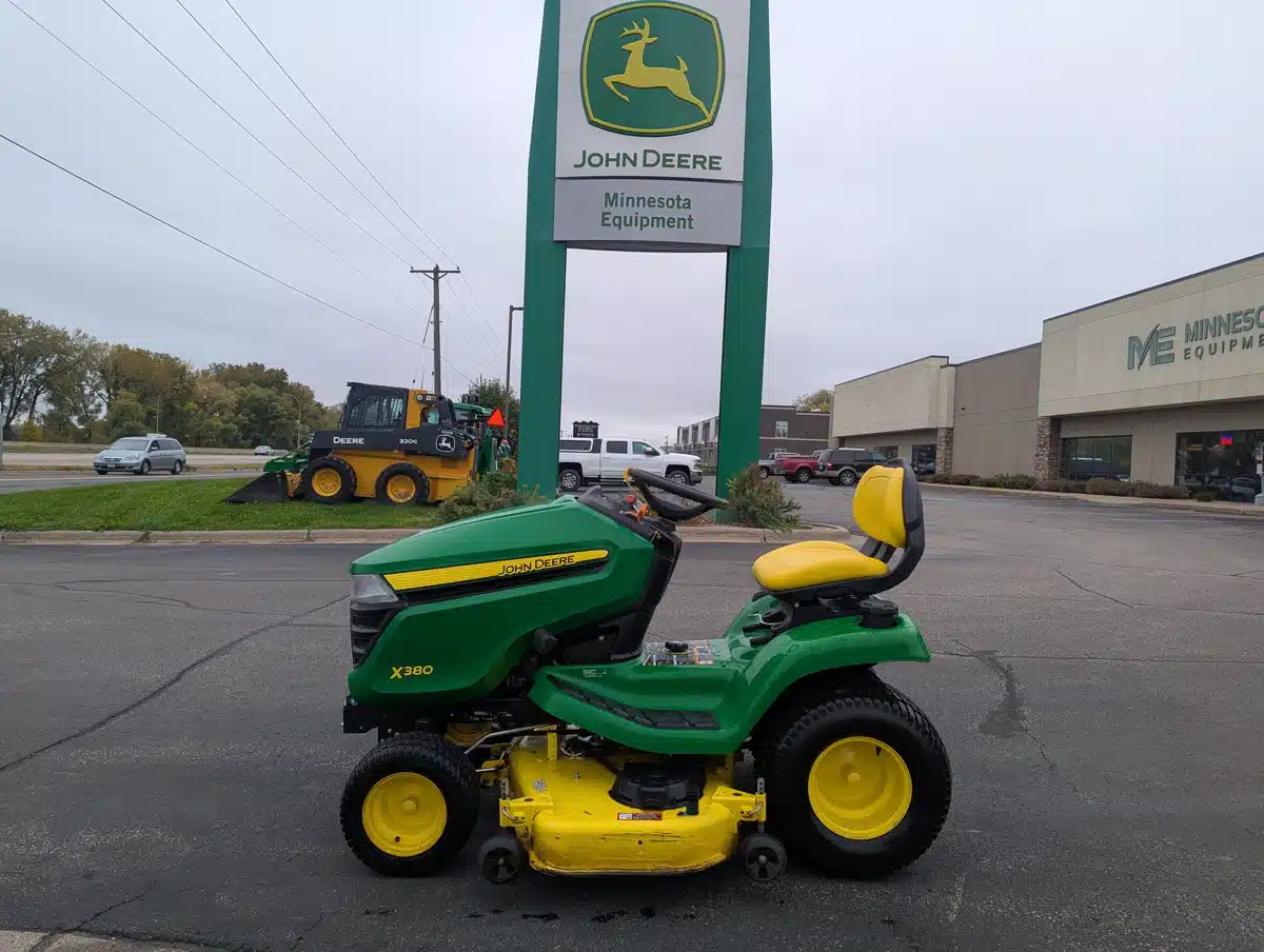 Gallery image 1 for Used 2017 John Deere X380 Lawn Tractor