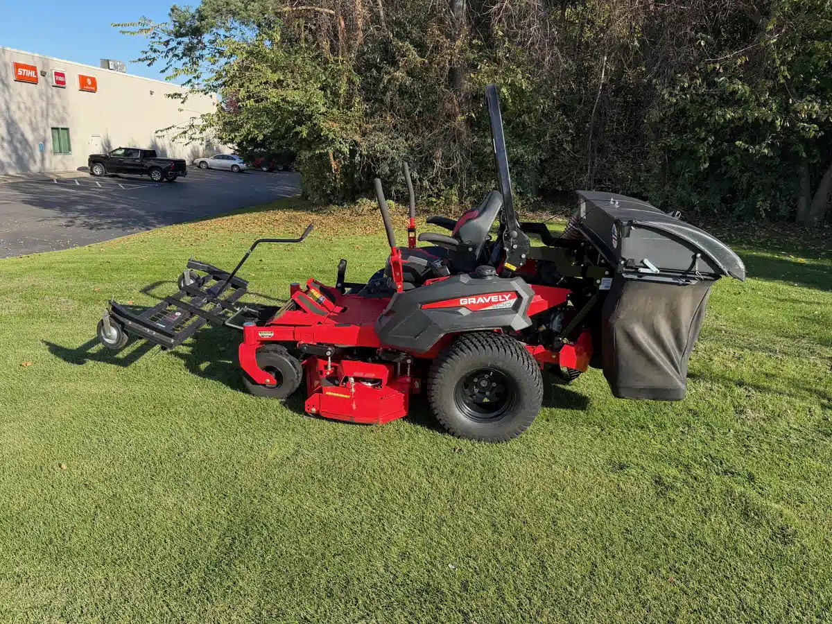 Used 2024 Gravely 992510 Mower - Zero Turn