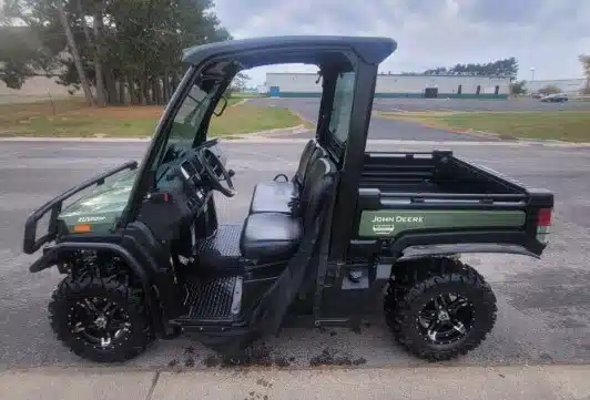 Used 2023 John Deere XUV 835M Utility Vehicle