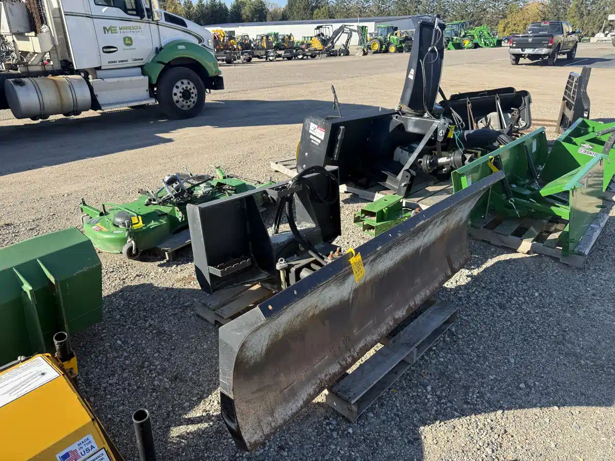 Gallery image 1 for Used John Deere BL07 Attachment