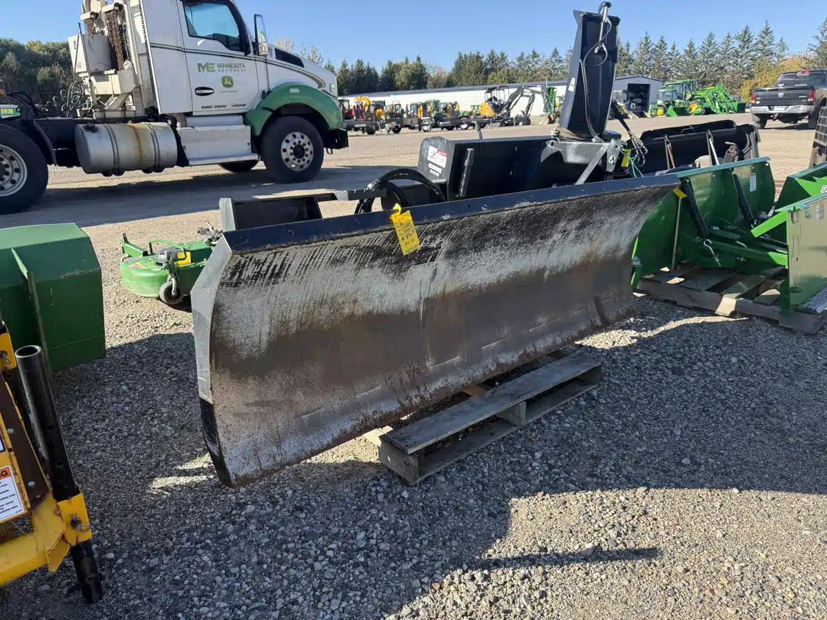 Gallery image 2 for Used John Deere BL07 Attachment
