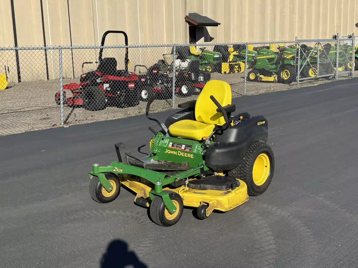 Gallery image 2 for Used 2015 John Deere Z625 Mower - Zero Turn