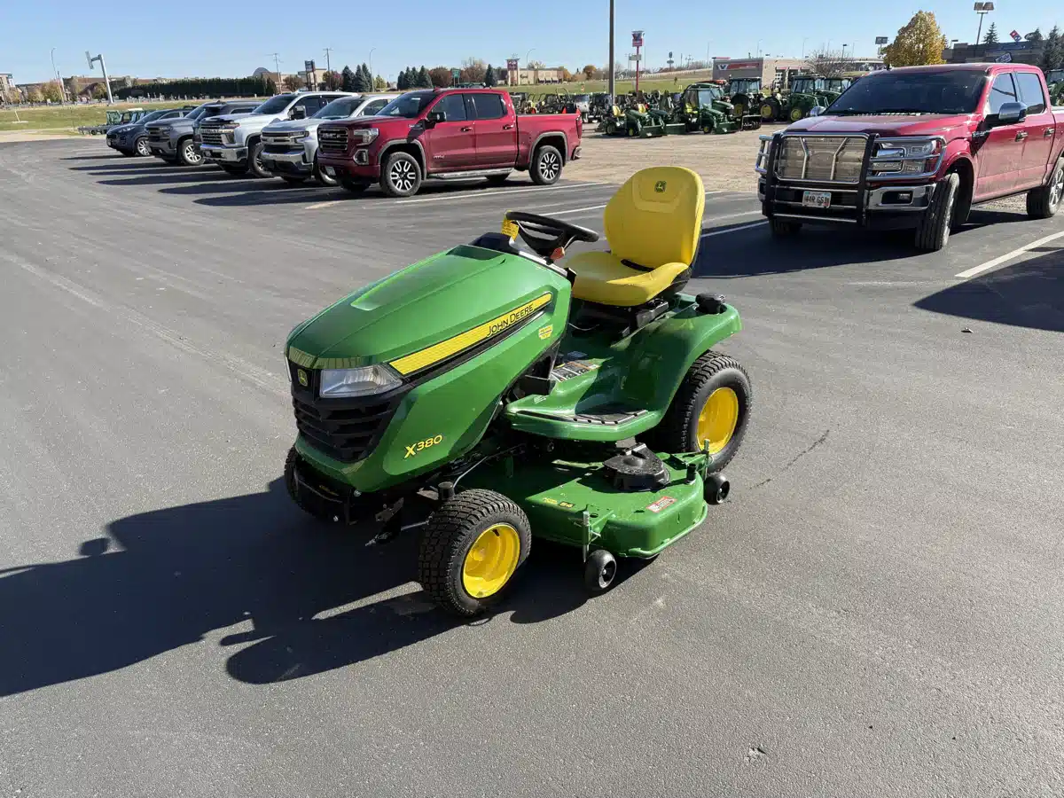 Gallery image 2 for 2025 John Deere X380 Lawn Tractor