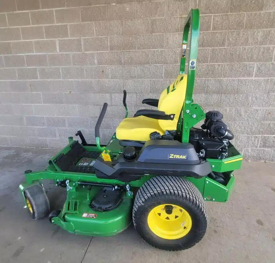 Gallery image 2 for 2024 John Deere Z760R Mower - Zero Turn