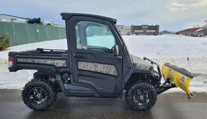 Gallery image 2 for Used 2019 John Deere XUV 835R Utility Vehicle