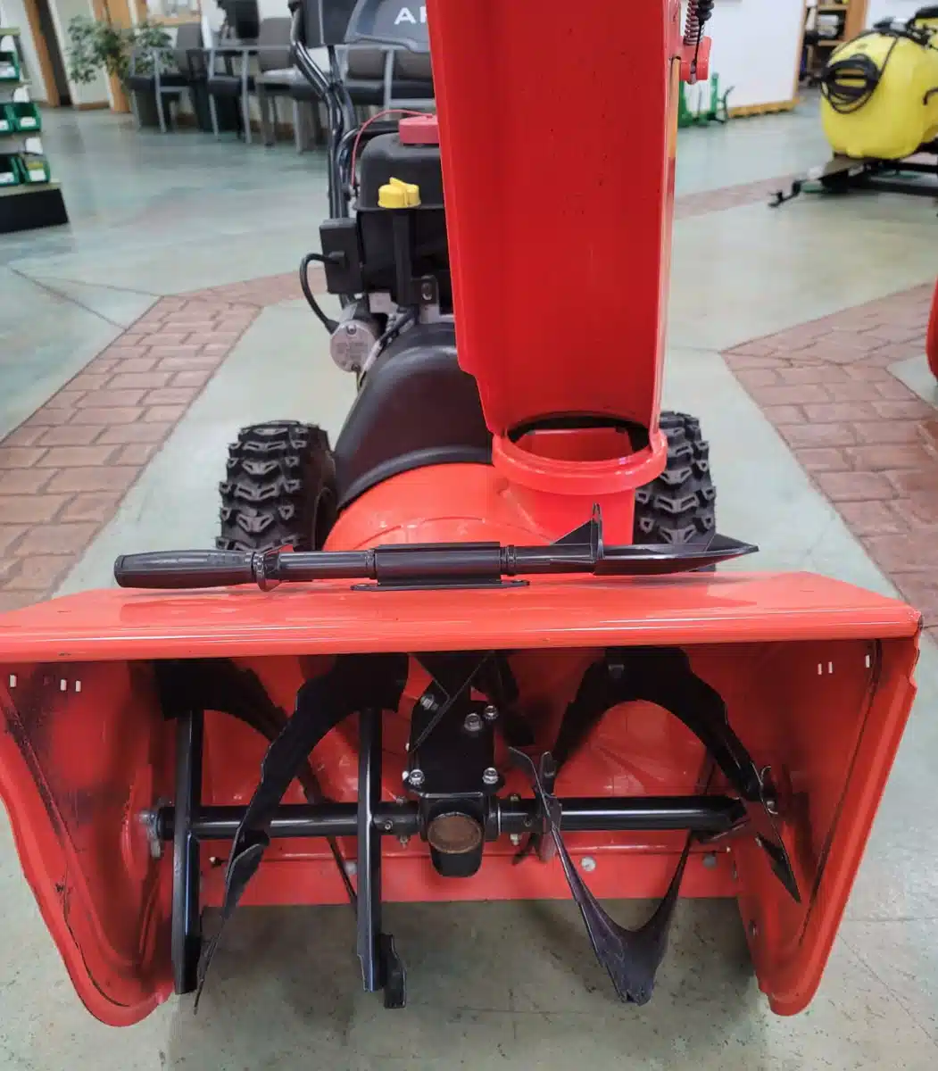 Gallery image 2 for Used 2018 Ariens DELUXE 24 Snow Blower