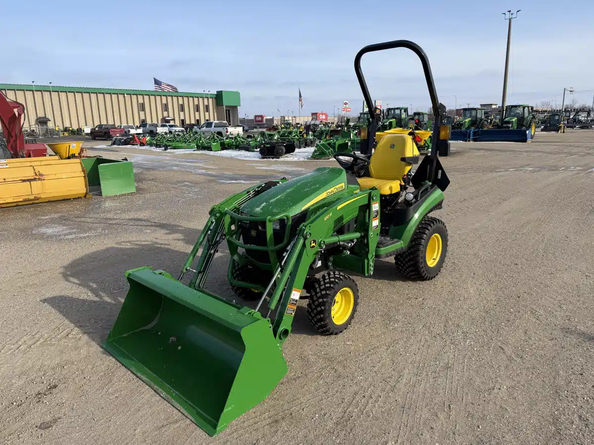 Gallery image 2 for Used 2024 John Deere 1025R Tractor