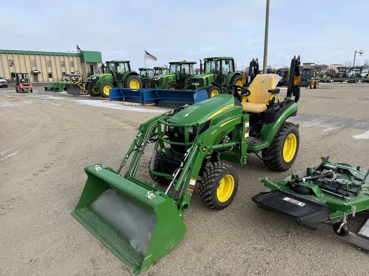 Gallery image 2 for Used 2024 John Deere 2025R Tractor