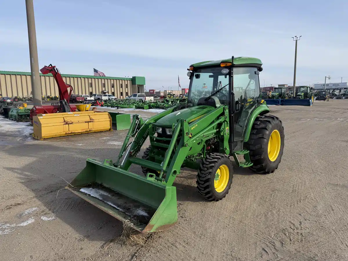 Gallery image 2 for Used 2019 John Deere 4066R Tractor