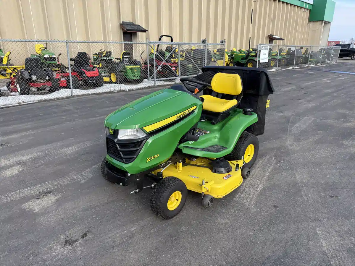 Gallery image 2 for Used 2022 John Deere X350 Lawn Tractor