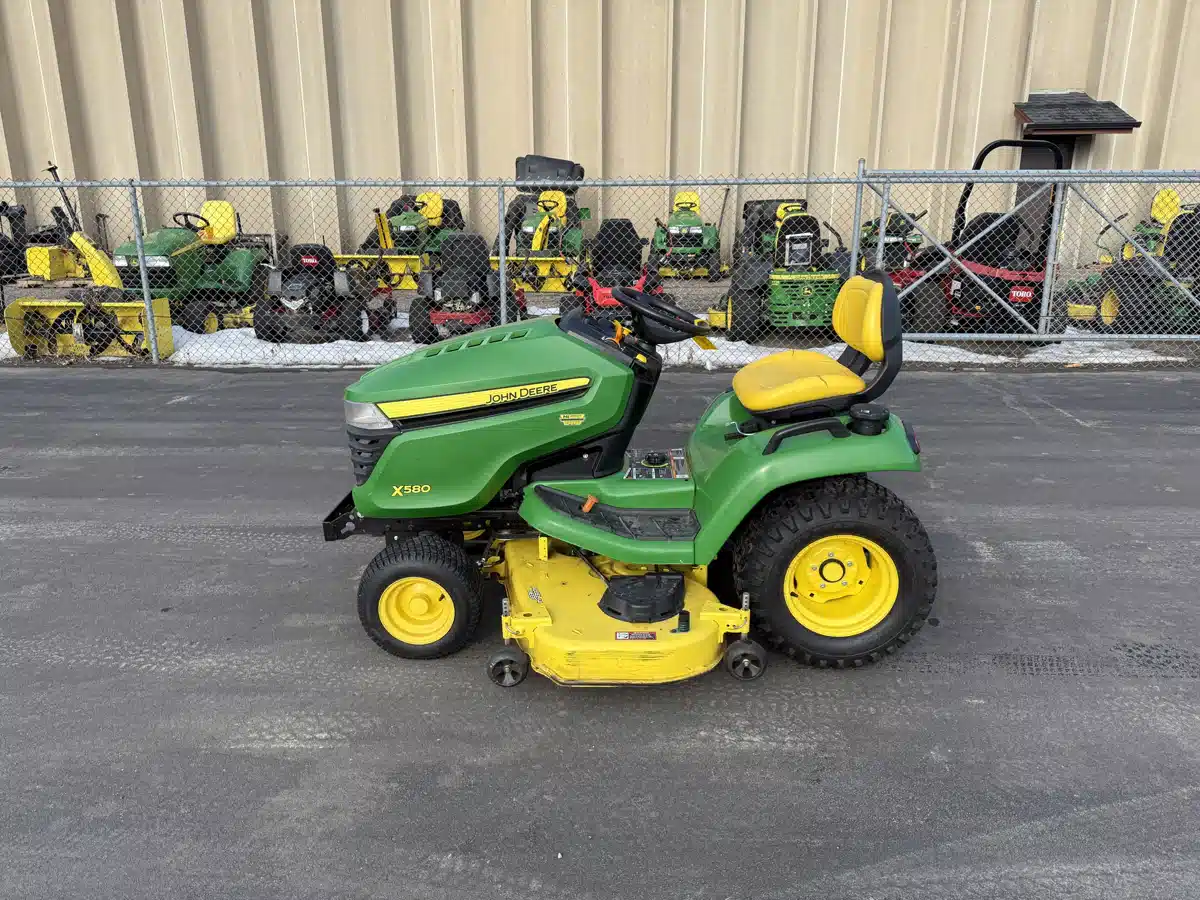 Gallery image 1 for Used 2016 John Deere X580 Lawn Tractor
