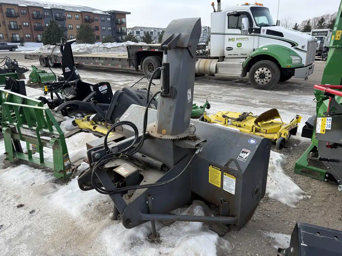 Gallery image 2 for Used Loftness 721S Snow Blower