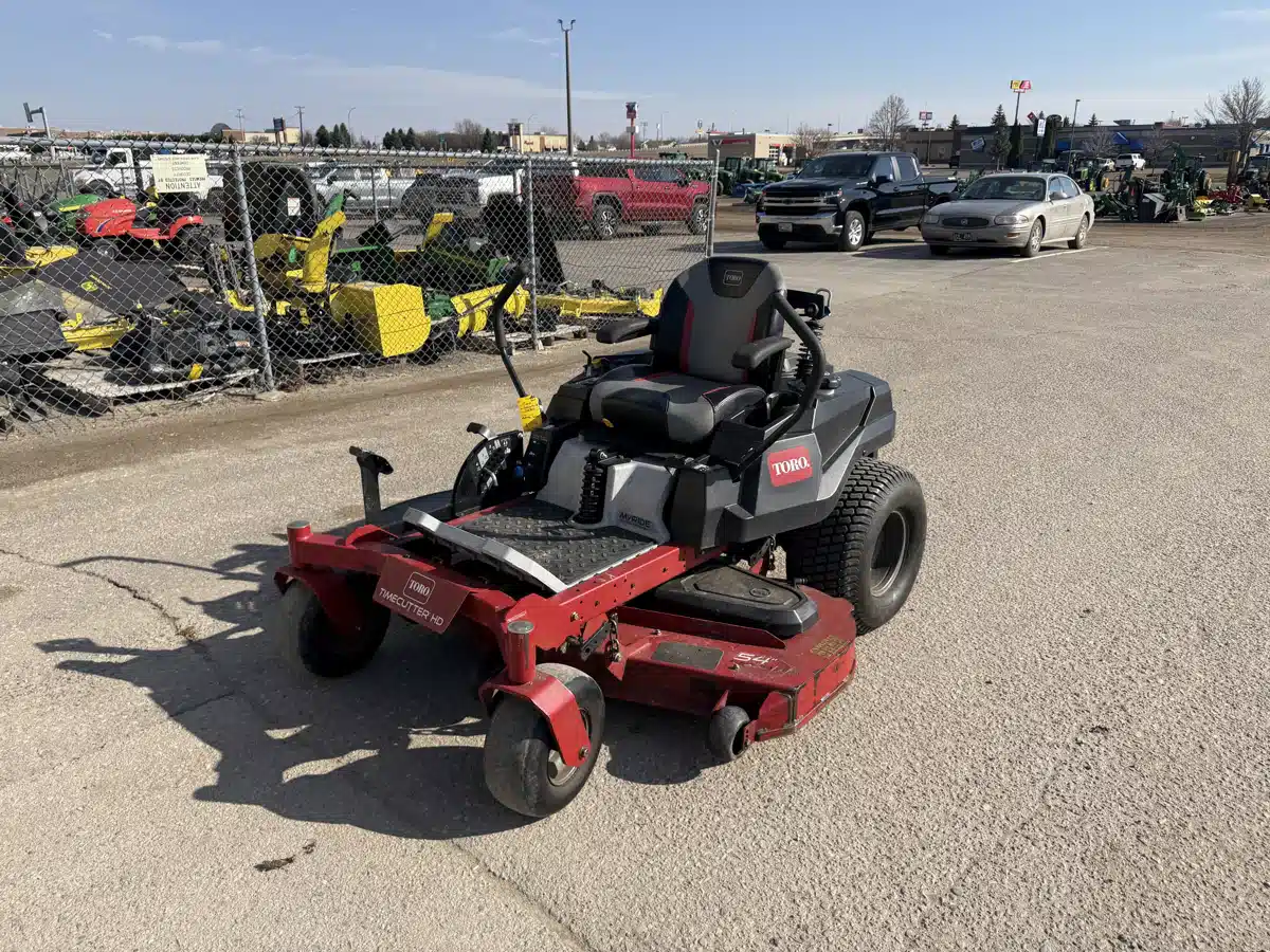 Gallery image 2 for 2018 Toro Timecutter HD Mower - Zero Turn