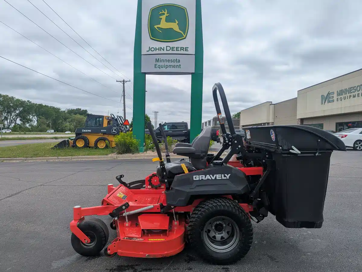 Gallery image 1 for 2020 Gravely 992283 PRO-TURN 460 Mower - Zero Turn