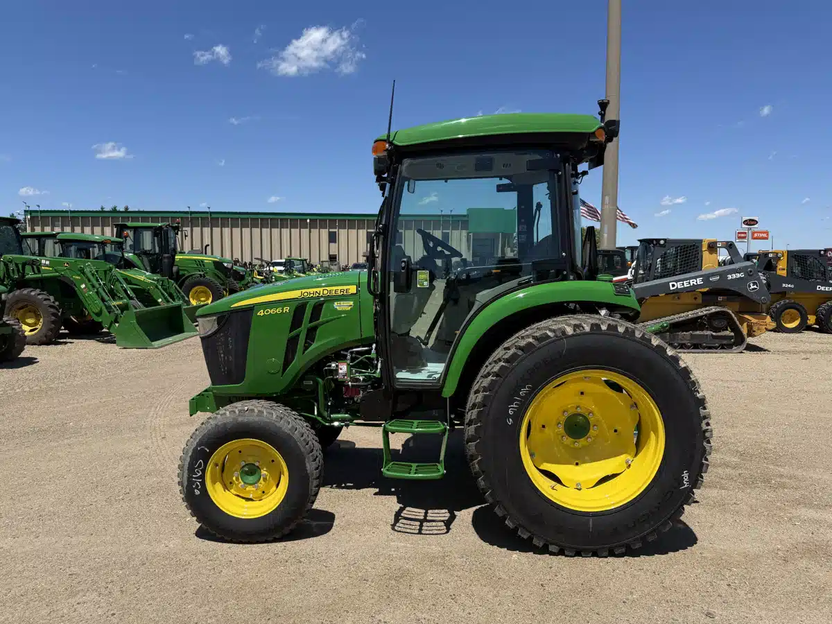 Gallery image 1 for 2024 John Deere 4066R Tractor