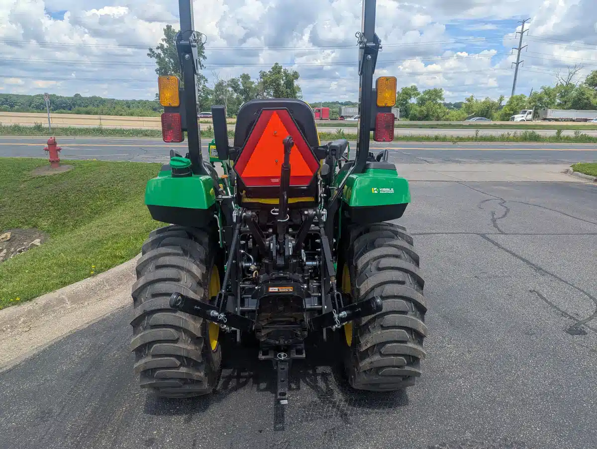 Gallery image 2 for 2024 John Deere 2032R Tractor