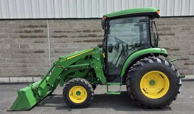 Gallery image 1 for 2023 John Deere 4066R Tractor